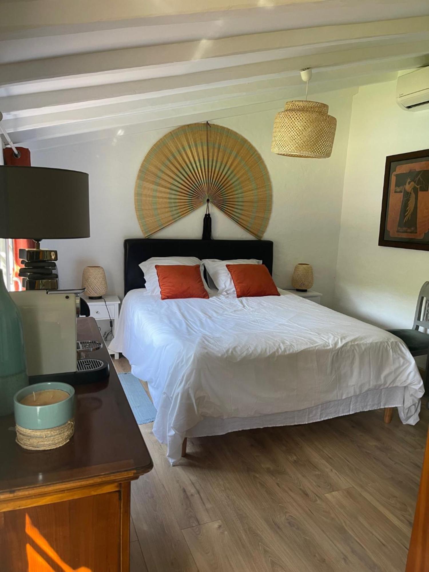 La Borreliane Bed & Breakfast Hyeres Luaran gambar